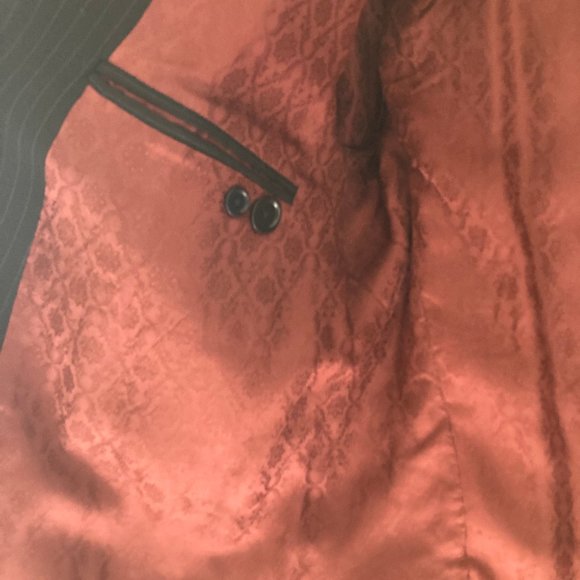 Custom-Tailored Black & White Pinstripe Men's Blazer – Bespoke Suit Jacket - Picture 5 of 13